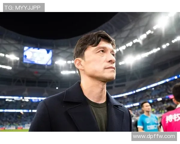 姓拉的足球明星宣布退役引发球迷热议与怀念的情感潮涌现